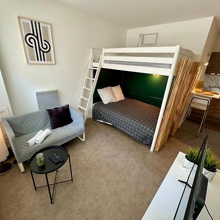 Suite Noya Villeurbanne Exterior photo