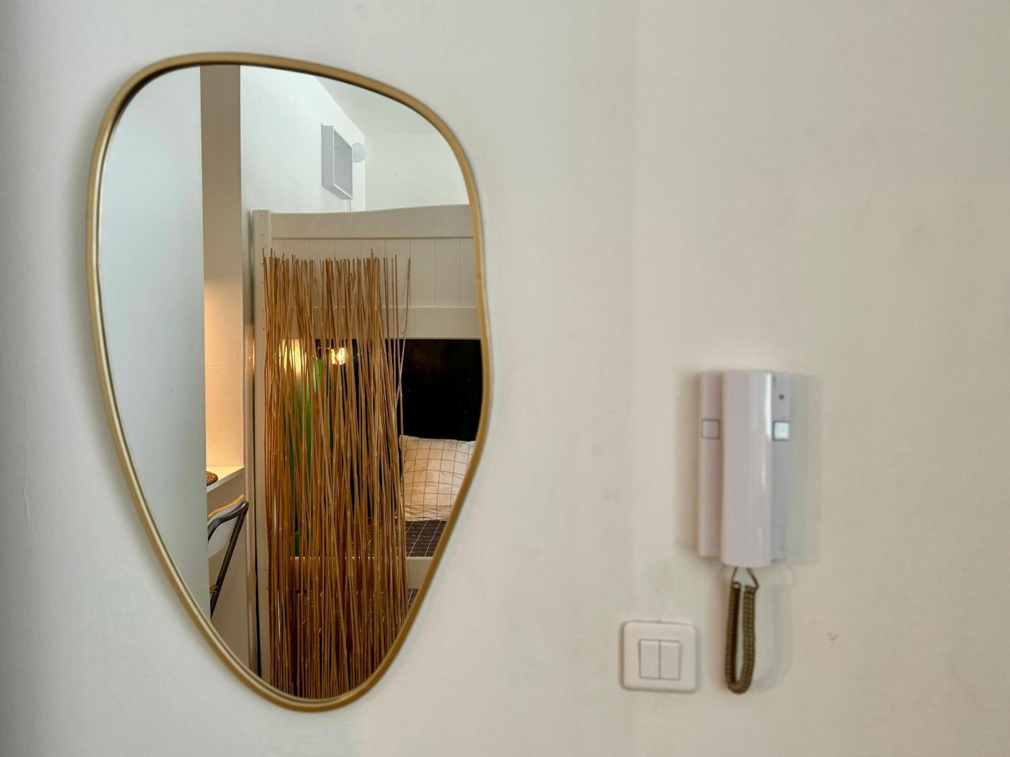 Suite Noya Villeurbanne Exterior photo